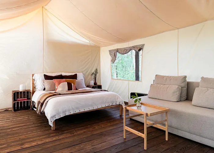Boho Park Glamping