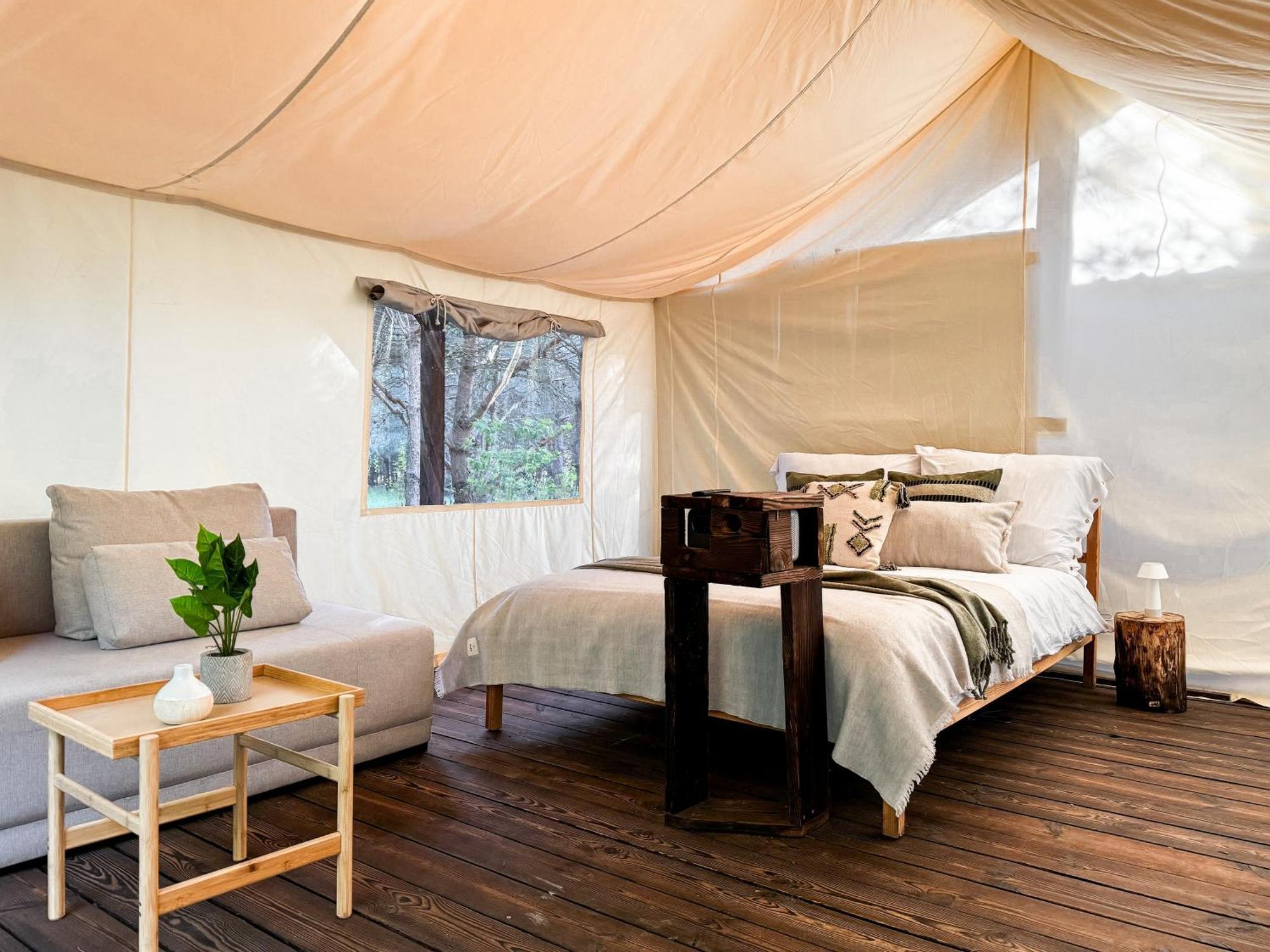 Boho Park Glamping *